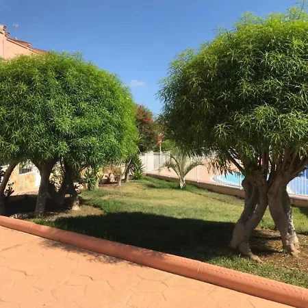 Semesterbostad Oasis Del Duque *
