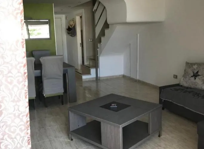 Oasis Del Duque בית נופש